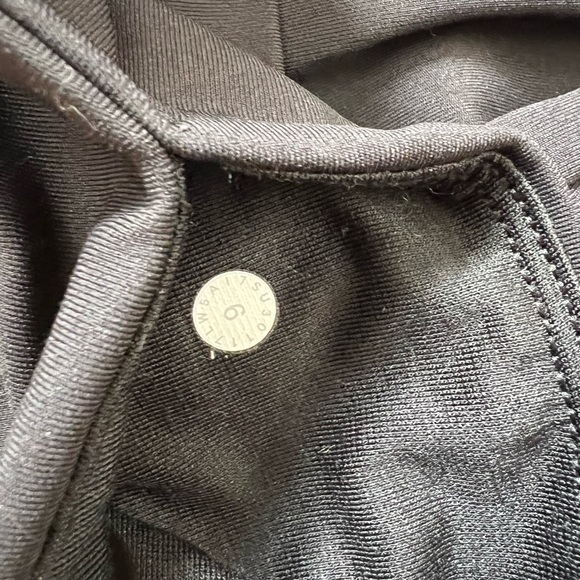 Lululemon Leggings - Picture 5 of 5